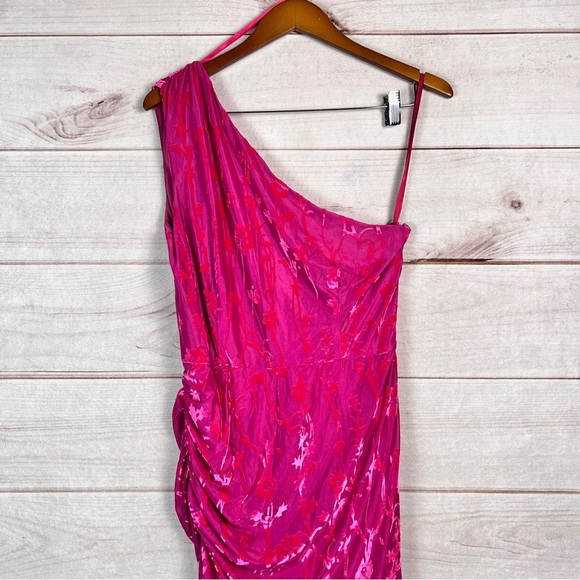 Hutch Women's Large Pink Monty Bodycon Ruched Dress - Picture 6 of 12